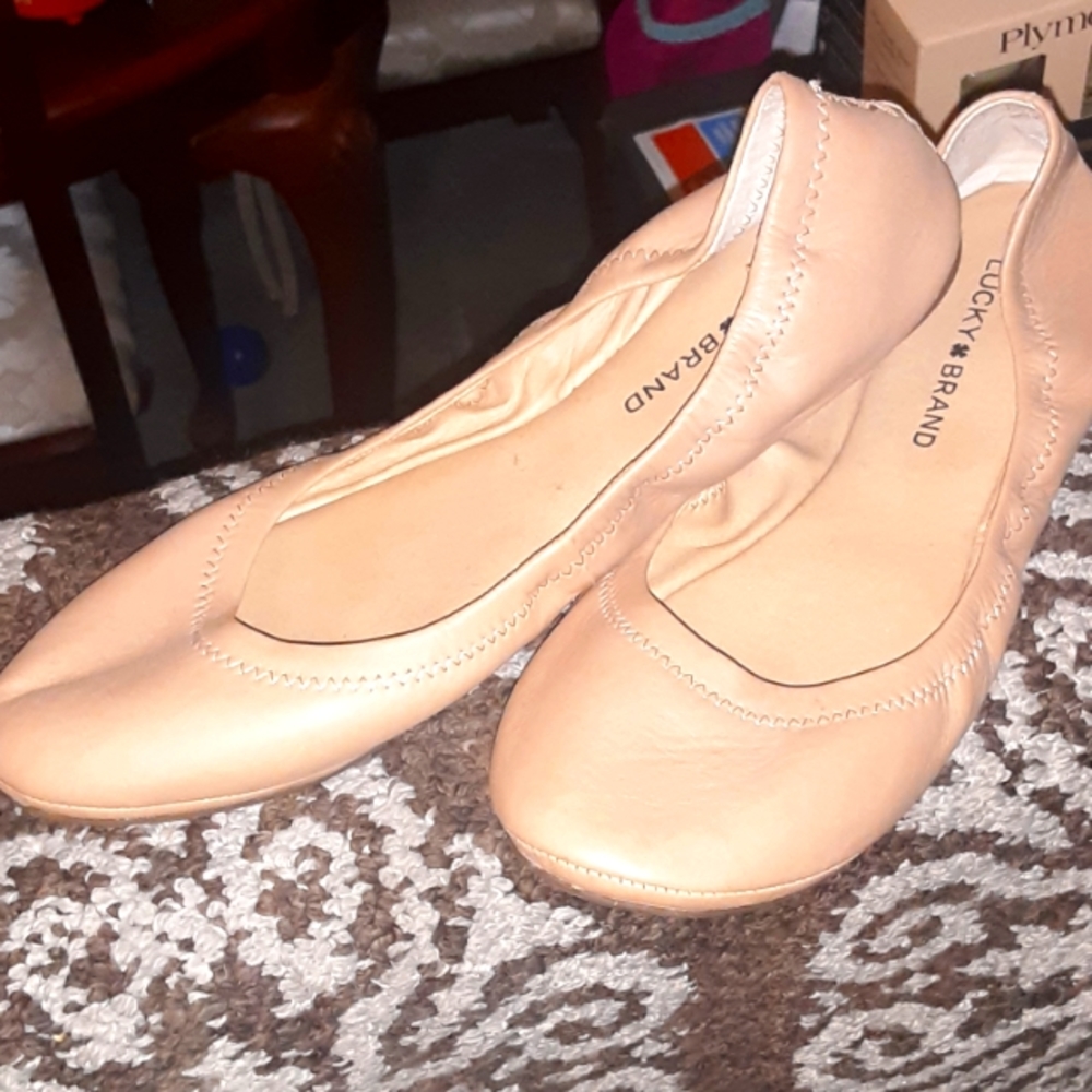 Lucky Brand Flats - Free Gift W/Purchase